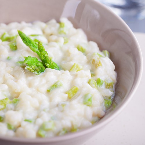 Risotto printanier, asperges et oignons nouveaux